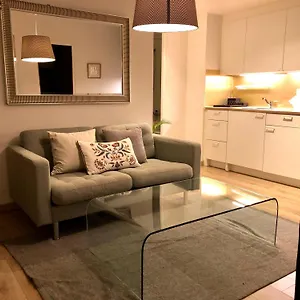 Apartment Cool & 2 Bedroom In Heart Of Eaux-vives, Geneva